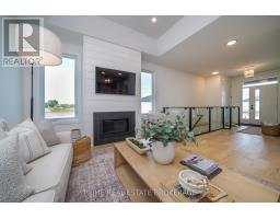 55 - 2 COASTAL CRESCENT - 4