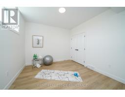 55 - 2 COASTAL CRESCENT - 40