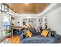 156 LANGARTH STREET W - 15