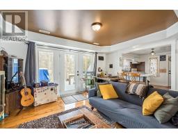 156 LANGARTH STREET W - 16