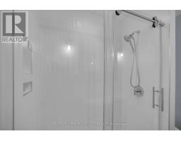 67 FARMINGTON CRESCENT - 22