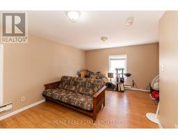 376 BURWELL STREET - 19