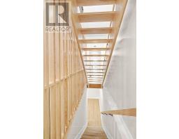 858 WILLIAM STREET - 18