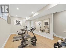 858 WILLIAM STREET - 39