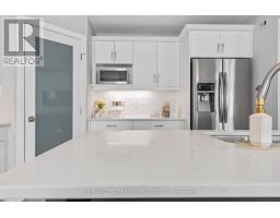 93 BENJAMIN PARKWAY - 10