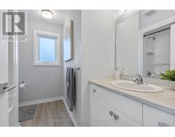 93 BENJAMIN PARKWAY - 20