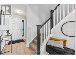 93 BENJAMIN PARKWAY - 4
