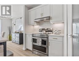 93 BENJAMIN PARKWAY - 8