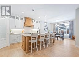 42 CEDARVALE LANE - 12