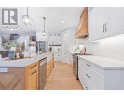 42 CEDARVALE LANE - 16