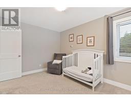 42 CEDARVALE LANE - 34