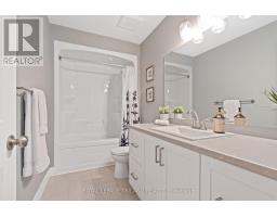 42 CEDARVALE LANE - 35