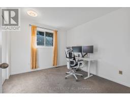 74 ERICA CRESCENT - 17