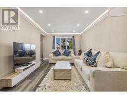 74 ERICA CRESCENT - 6