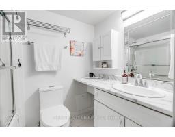 1601 - 389 DUNDAS STREET - 17