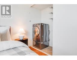 1601 - 389 DUNDAS STREET - 21