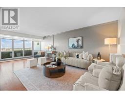 1601 - 389 DUNDAS STREET - 3