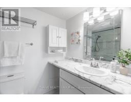 1601 - 389 DUNDAS STREET - 30