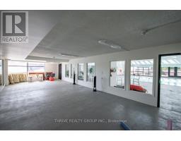 1601 - 389 DUNDAS STREET - 34