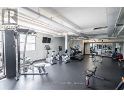 1601 - 389 DUNDAS STREET - 37