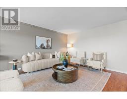 1601 - 389 DUNDAS STREET - 9