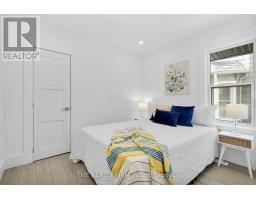 863 COLBORNE STREET N - 16