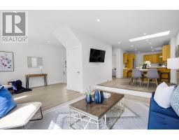 863 COLBORNE STREET N - 26