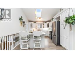 10 WARBLER HEIGHTS - 10