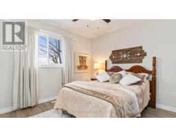 10 WARBLER HEIGHTS - 18