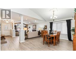 10 WARBLER HEIGHTS - 9