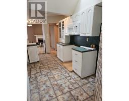 3877 ST CLAIR PARKWAY - 22