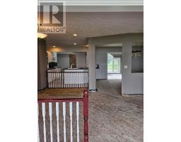 3877 ST CLAIR PARKWAY - 24