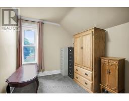 8523 TOWNSEND LINE - 42