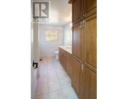 470 THREE VALLEYS CRESCENT - 25