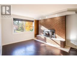 470 THREE VALLEYS CRESCENT - 27