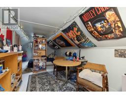 356 EXMOUTH STREET - 13