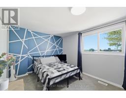 16 - 821 SOUTHDALE ROAD E - 15