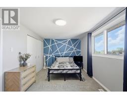 16 - 821 SOUTHDALE ROAD E - 17