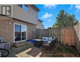 16 - 821 SOUTHDALE ROAD E - 30