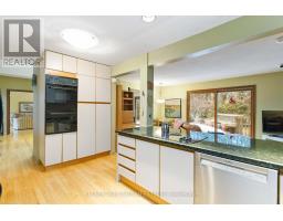 3 SHAVIAN COURT - 16