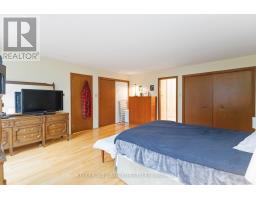 3 SHAVIAN COURT - 20