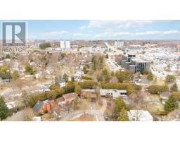 3 SHAVIAN COURT - 40