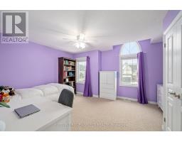 692 KILLARNEY ROAD - 24