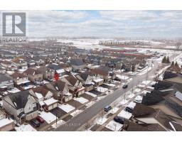 692 KILLARNEY ROAD - 8