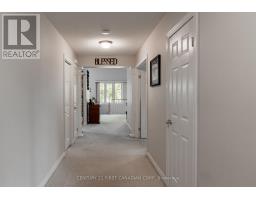 18 - 20 WINDEMERE PLACE - 12