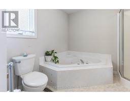 18 - 20 WINDEMERE PLACE - 17