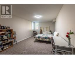 18 - 20 WINDEMERE PLACE - 22