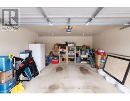 33 ABBOTT STREET - 37