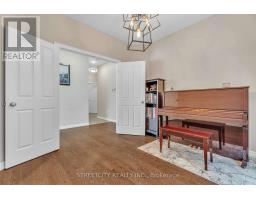 2206 SPRINGRIDGE DRIVE - 8