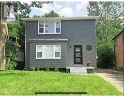 206-208 BARRY PLACE - 2